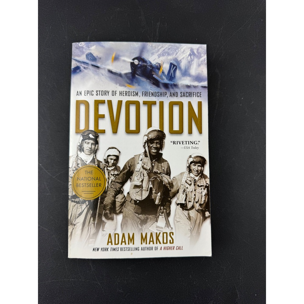 Devotion Adam Makos Korean War Navy Aviators History Paperback 9780804176606